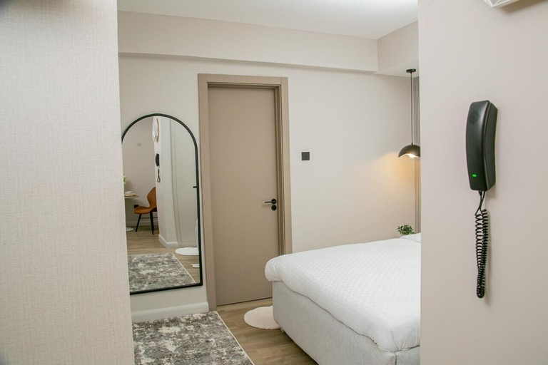 Room 5, Altura Ruftahomes, Kibra