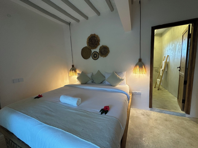 Bedroom 2, Seconda Stella Boutique, Kusini