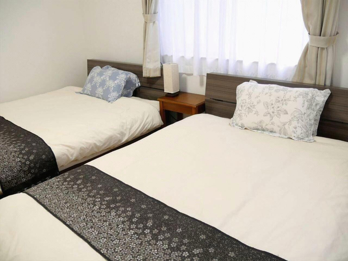 Bedroom 4, Shimahaku Aikana, Tatsugō