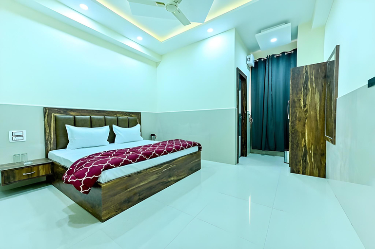 Bedroom 2, Royal Inn, Jammu