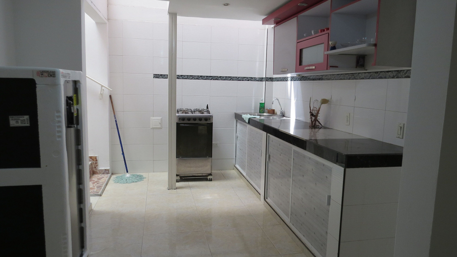 Private kitchen 2, rumba y salsa accommodation, Santiago de Cali