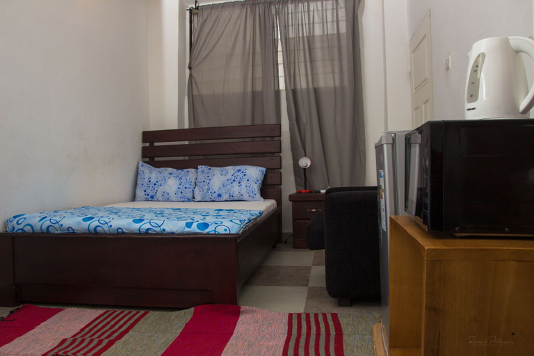 Bedroom 5, EastWest Hospitality, Western Urban