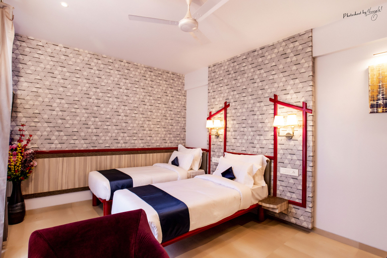 Others 5, Hotel Prabha Palace, Ahmadnagar