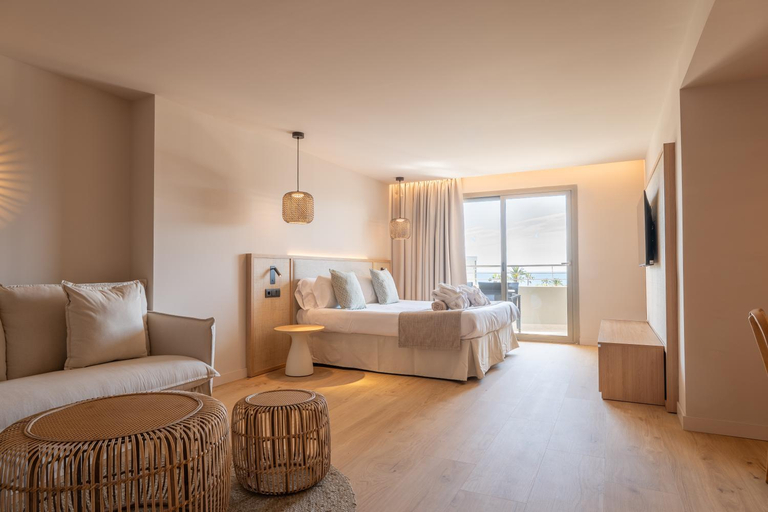 Bedroom 3, Marins Beach Club - Adults Only Hotel, Baleares