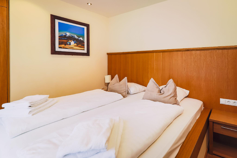 Bedroom 2, Mountain Lake Resort, Zell am See