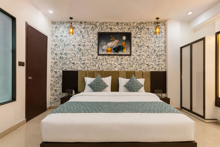 Room 5, Hotel Assi Avenue, Varanasi