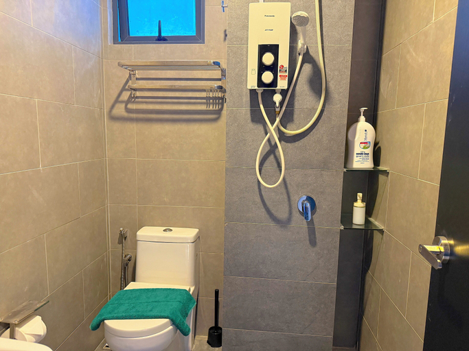 Bathroom 4, Neu Suites By RASBO Galaxy Suites, Kuala Lumpur