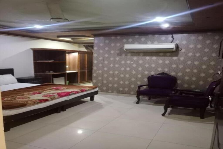 Room 2, The Lords Hotel, Lahore