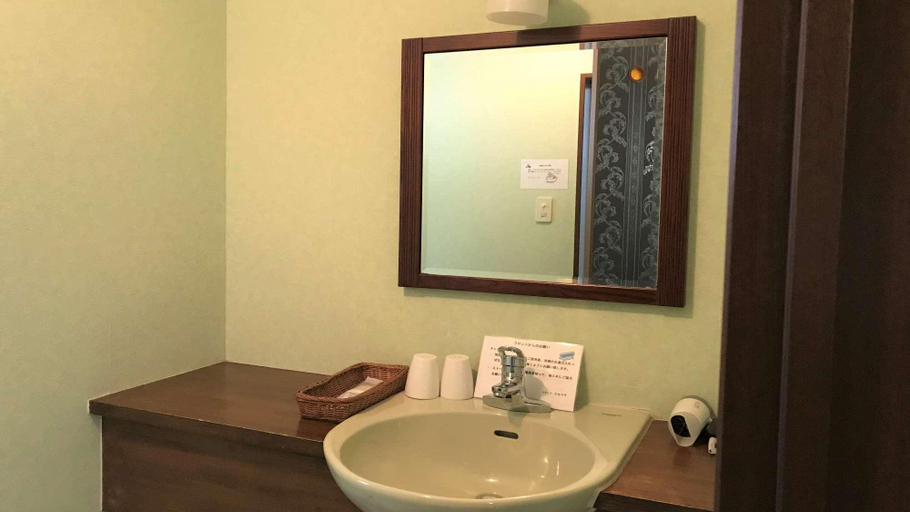 Bathroom 3, Cottage Hotel Chocolat, Aomori