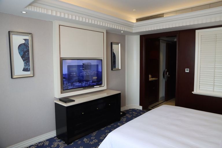 Room 3, Dalong Century Bojun Hotel, Tongren