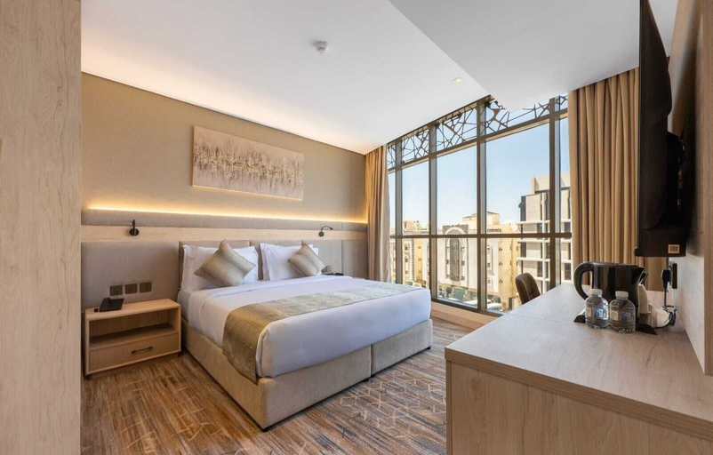 Bedroom 3, Amriya Hotel, Al Madinah Al Munawwarah