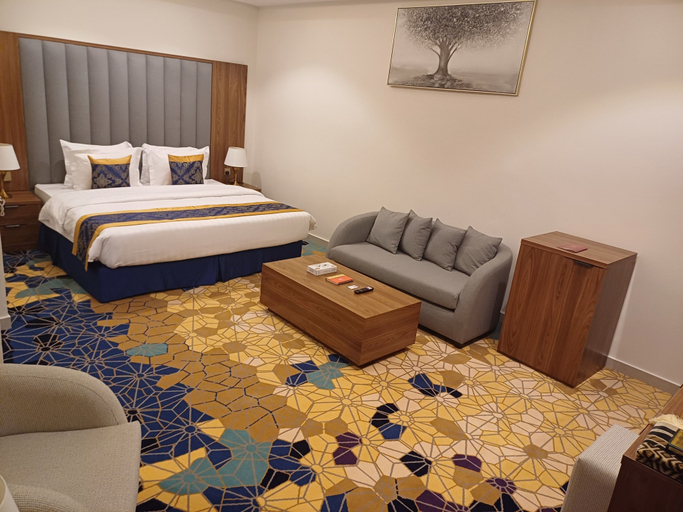 Bedroom 2, alzuwain hotil