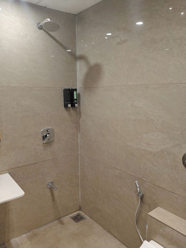 Bathroom 4, HOTEL KRISHIV, Ahmadabad
