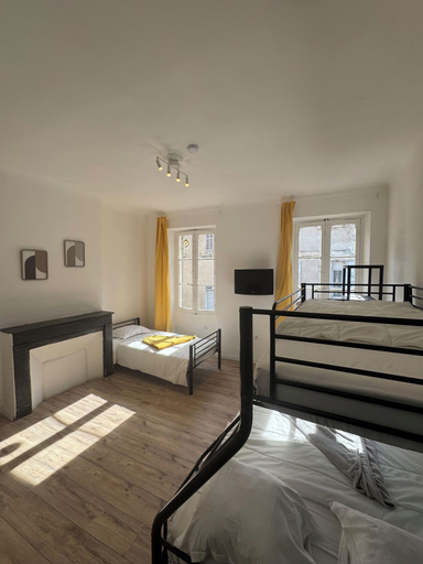 Room 4, Nuitéa Résidence, Bouches-du-Rhône
