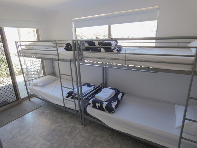 Bedroom 3, BIG4 Port Elliot Holiday Park, Alexandrina - Coastal