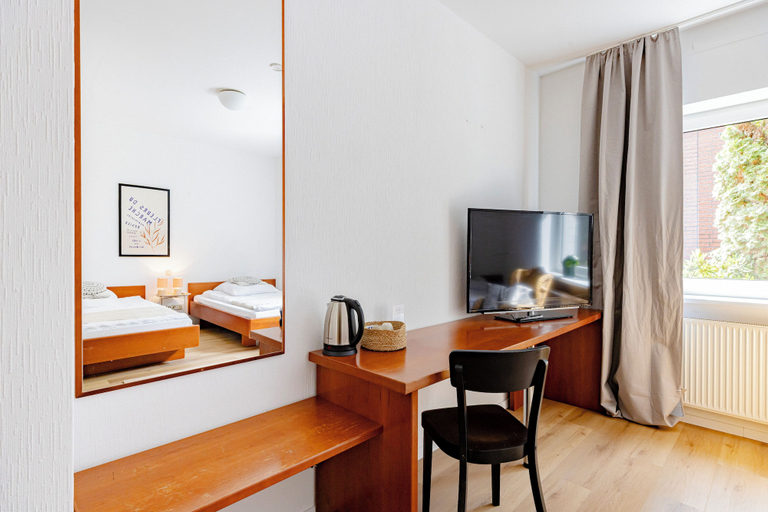 Room 5, Hillerts Hotel, Gütersloh