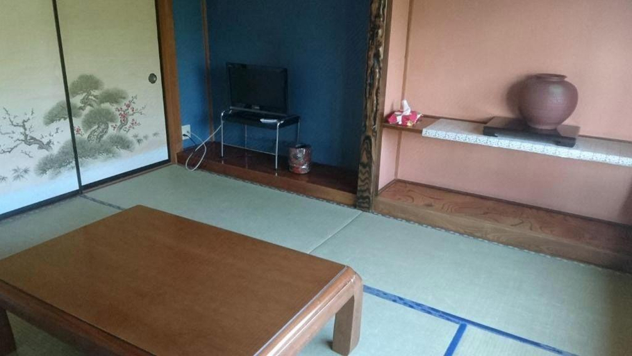 Others 5, Villa Yamanami, Yamanakako