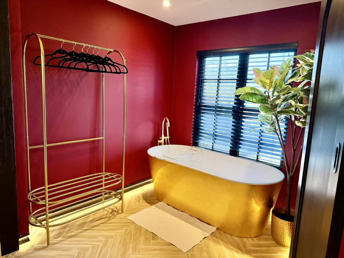 Room 4, 3 Boutique Apartments Jewellery Quarter BHM, Birmingham