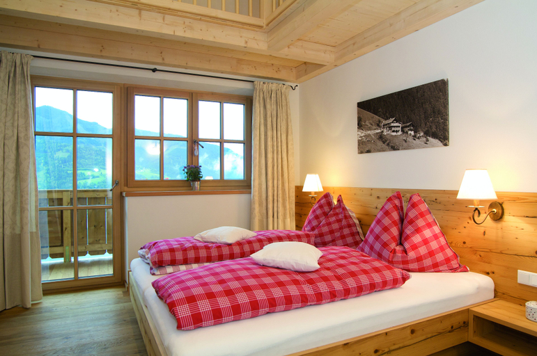 Bedroom 2, Jausenstation Pfefferbauer, Zell am See