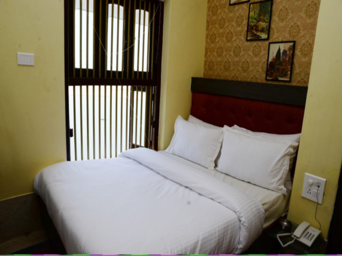 Others 5, Hotel East View, Varanasi