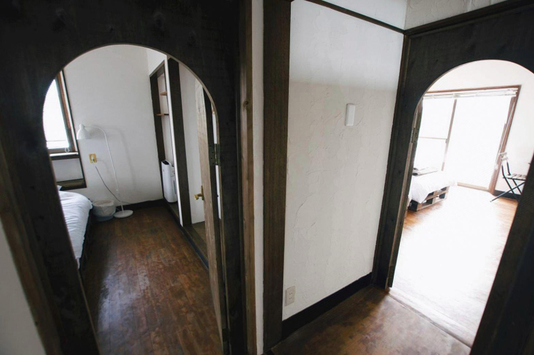 2, Guest House Loop, Kobayashi