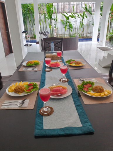 Food & Drinks 5, Two bdrm Stylish Villa Pearl, Heart of Seminyak , Badung