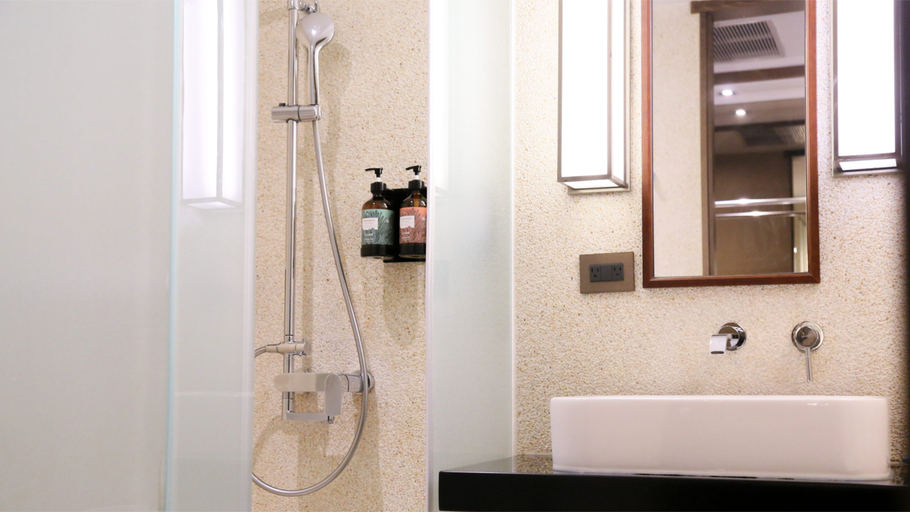 Bathroom 3, The GAYA Hotel, Taitung
