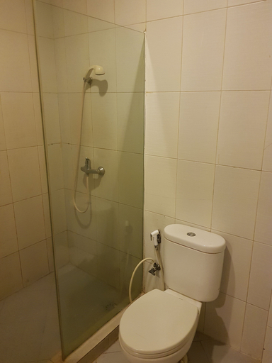 bathroom 6