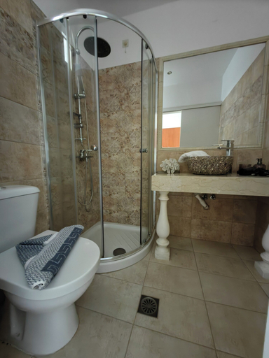 Bathroom 5, Farkia Studios by Aegean, South Aegean