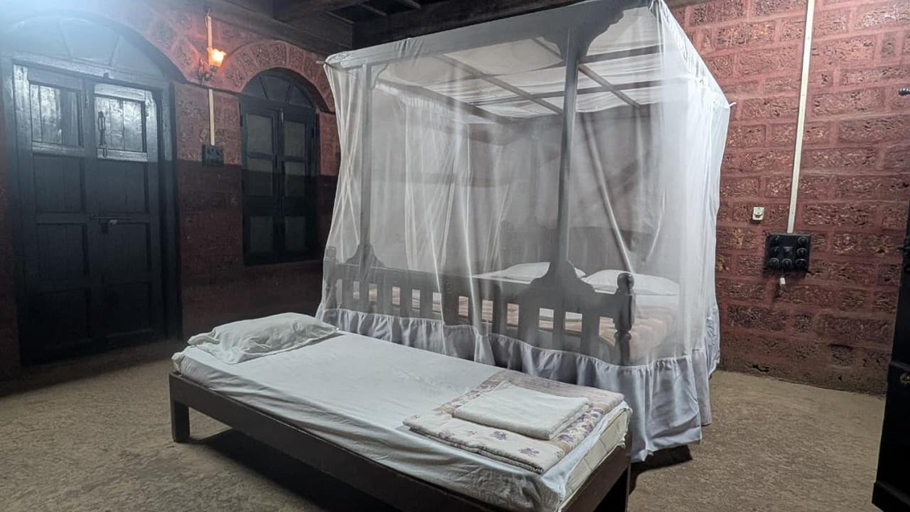 Bedroom 2, Dr Nimkar's Konkan Nest Resort, Ganpatipule , Ratnagiri
