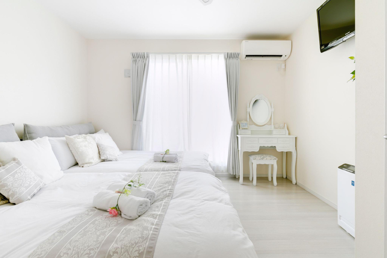Bedroom 2, Villa de Class, Osaka