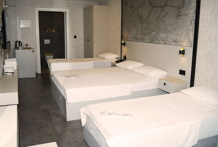 Bedroom 3, Cali Royal Otel, Merkez
