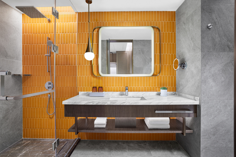 Bathroom 3, Home2 Suites by Hilton Chongqing Wushan, Chongqing