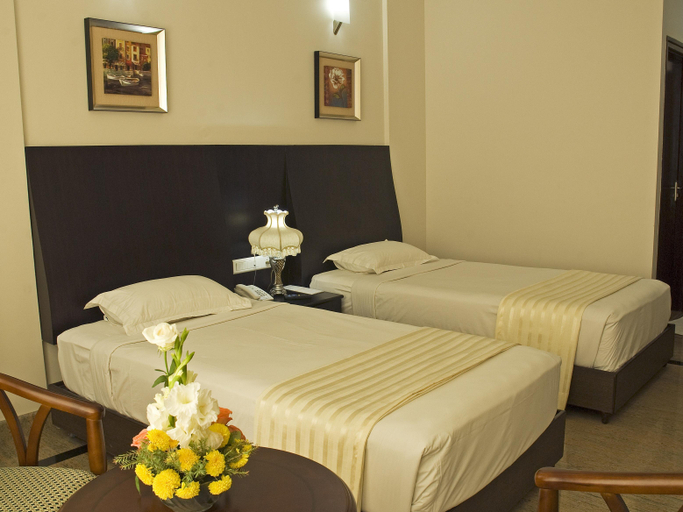 Bedroom 3, KR Inn Hotel & Convention Centre, Bangalore