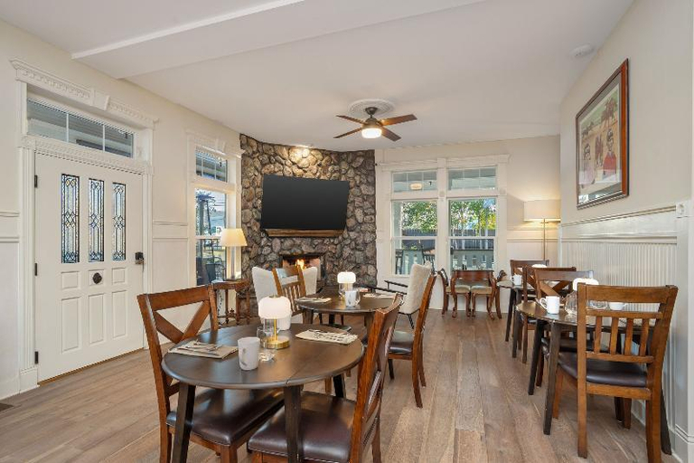 Food & Drinks 4, Polo House and Bungalows, Santa Barbara
