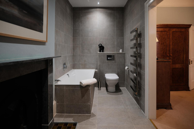 Bathroom 2, Burnhopeside Hall, Durham