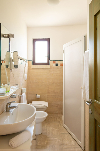 Bathroom 5, Hotiday Gallipoli Masseria, Lecce
