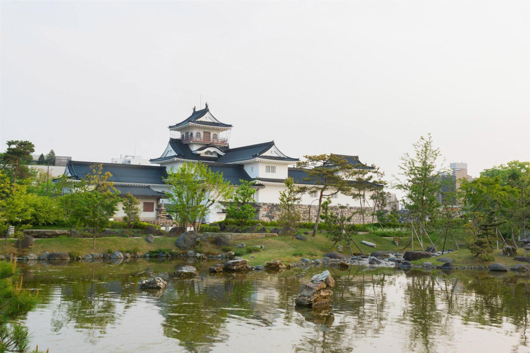 Exterior & Views 1, Palais Blanc Koshikaikan, Toyama