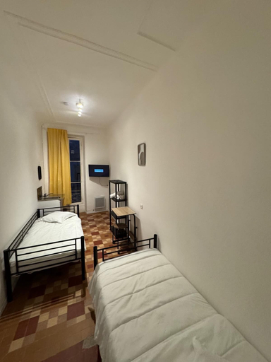 Room 2, Nuitéa Résidence, Bouches-du-Rhône