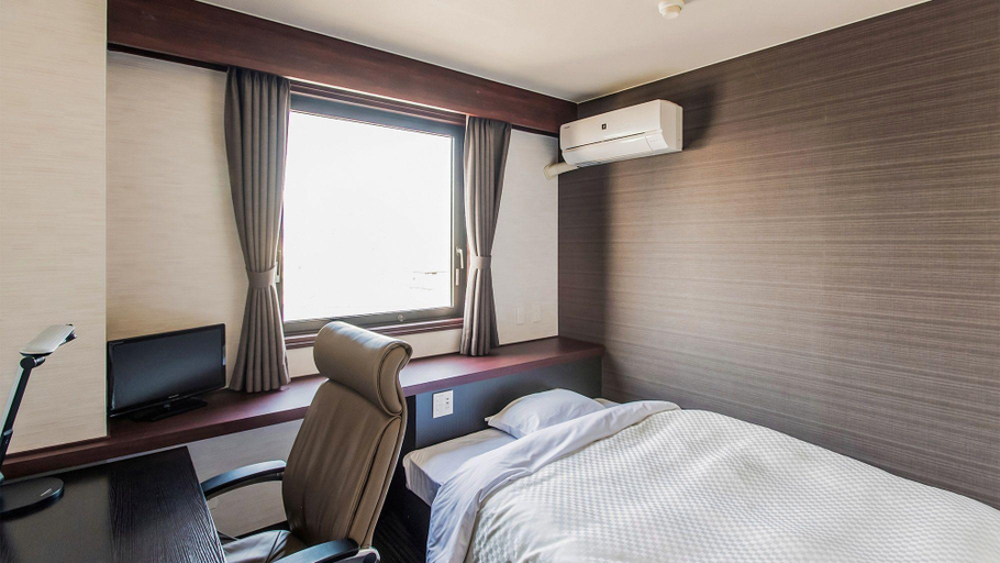Bedroom 4, Business Hotel Pocket, Matsushige