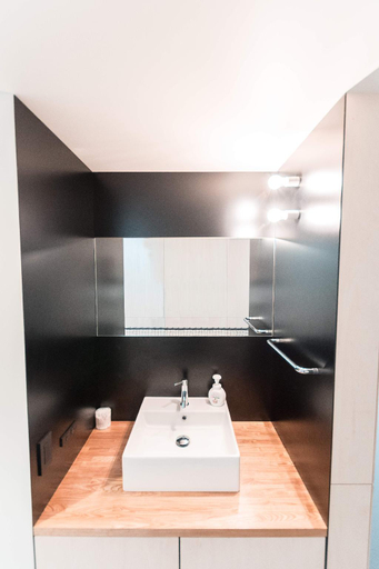 Bathroom, Yaoya Kyoto Kyomizu Gojo, Kyoto