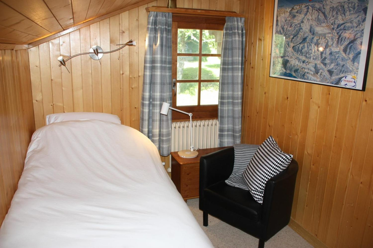 Bedroom 2, La Moussiere, Monthey