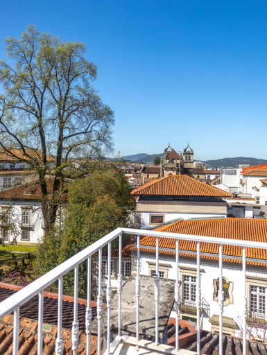 Others 2, Collector's Home, Braga