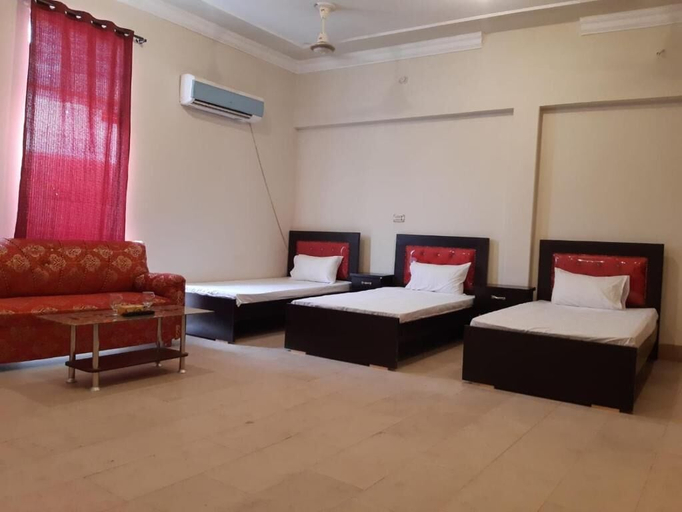 Bedroom 2, Regal Guest House , Bahawalpur