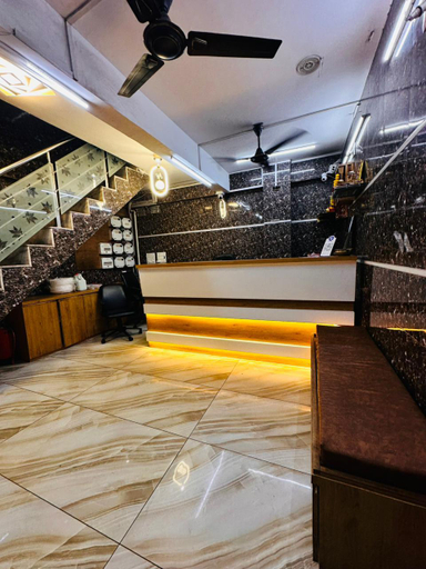 Others 4, Hotel RR Palace, Rajkot