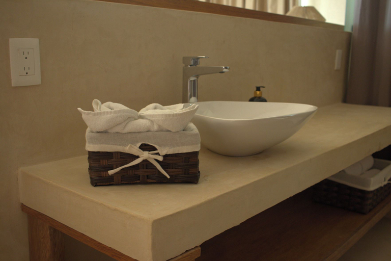 Bathroom 4, Hotel Joanza Holbox, Lázaro Cárdenas