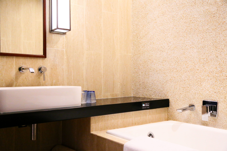 Bathroom 5, The GAYA Hotel, Taitung