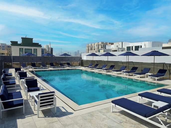 Rooftop pool 5, Kingsgate Hotel Clocktower, Dubai
