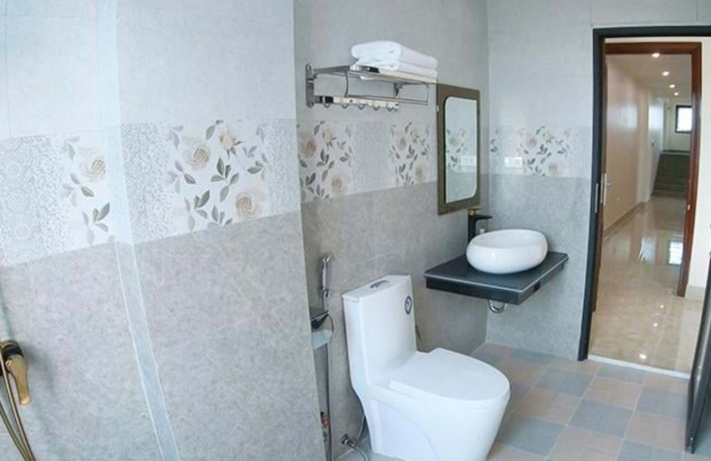 Bathroom 4, Tuan Dat Luxury Hotel FLC, Sầm Sơn