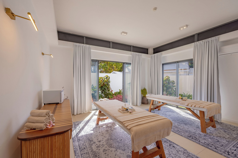 Bedroom 3, Sea Diamond Boutique Hotel & Spa by Sea Resorts